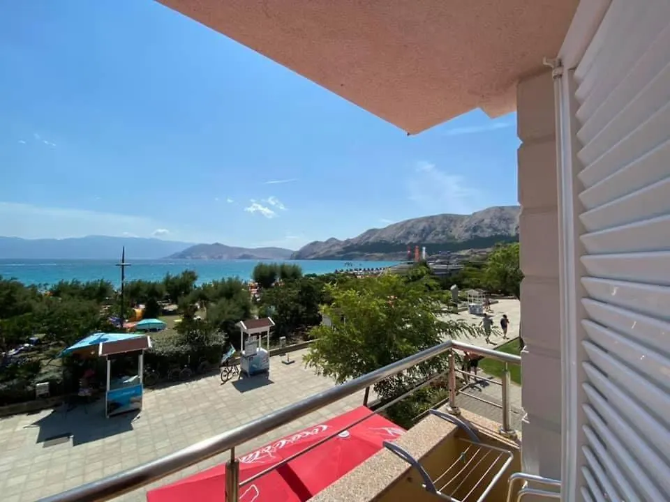 Ara-Lekaj Apartment Baska  Croatia